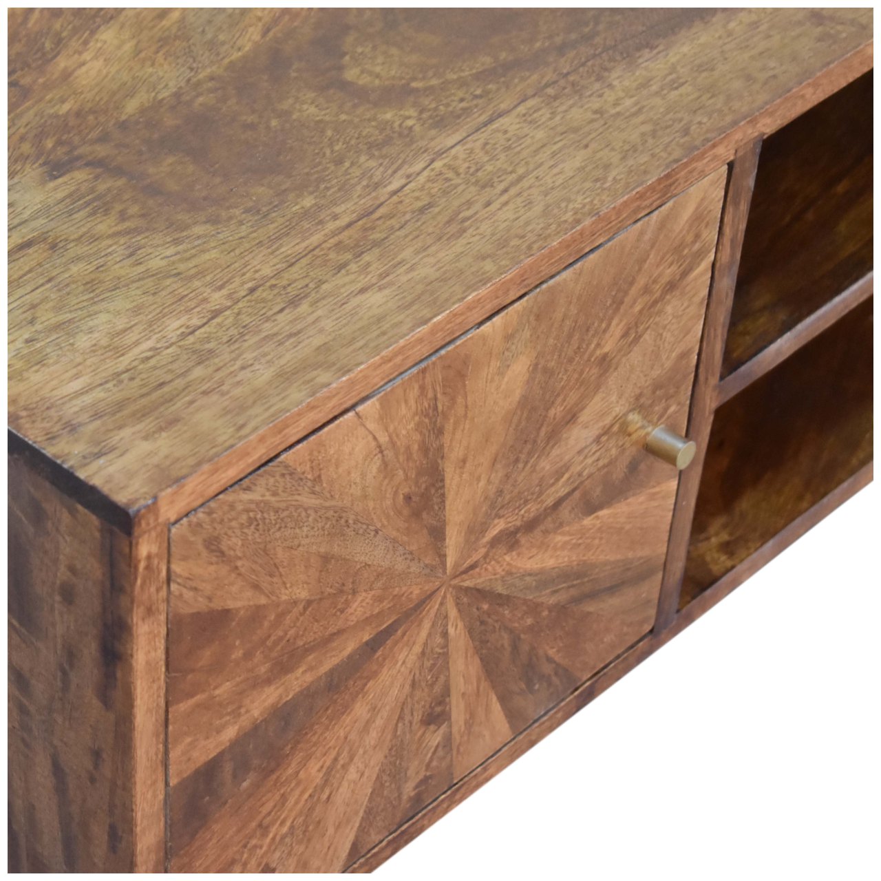 in2122 u chestnut sunrise media unit