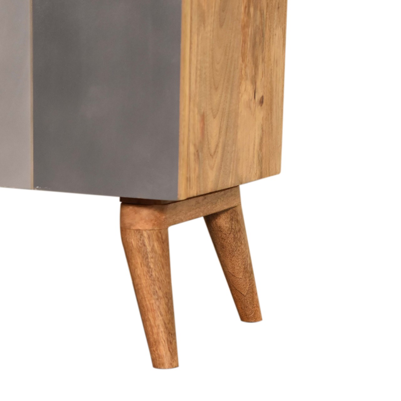 in1610 quebec grey cabinet