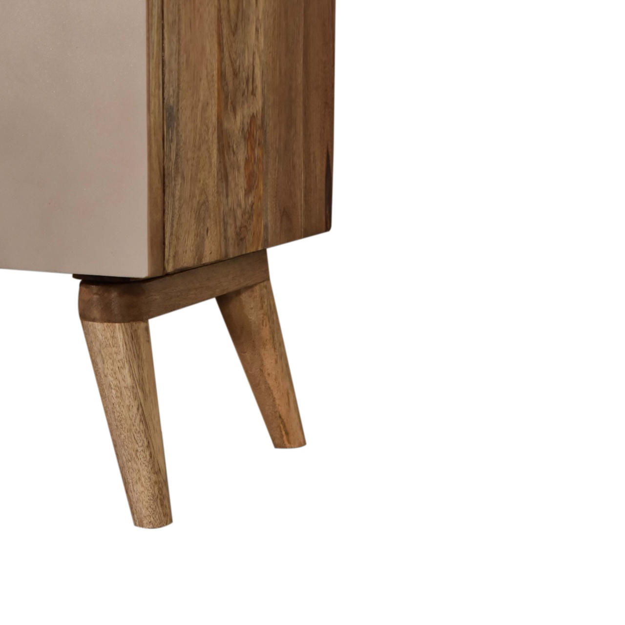 in1666 quebec yellow cabinet